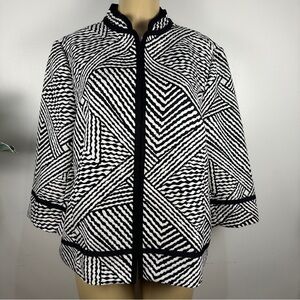 Chicos Black And White Jacket Sz 3 / XL / 16 Top 3/4 Sleeves Blazer